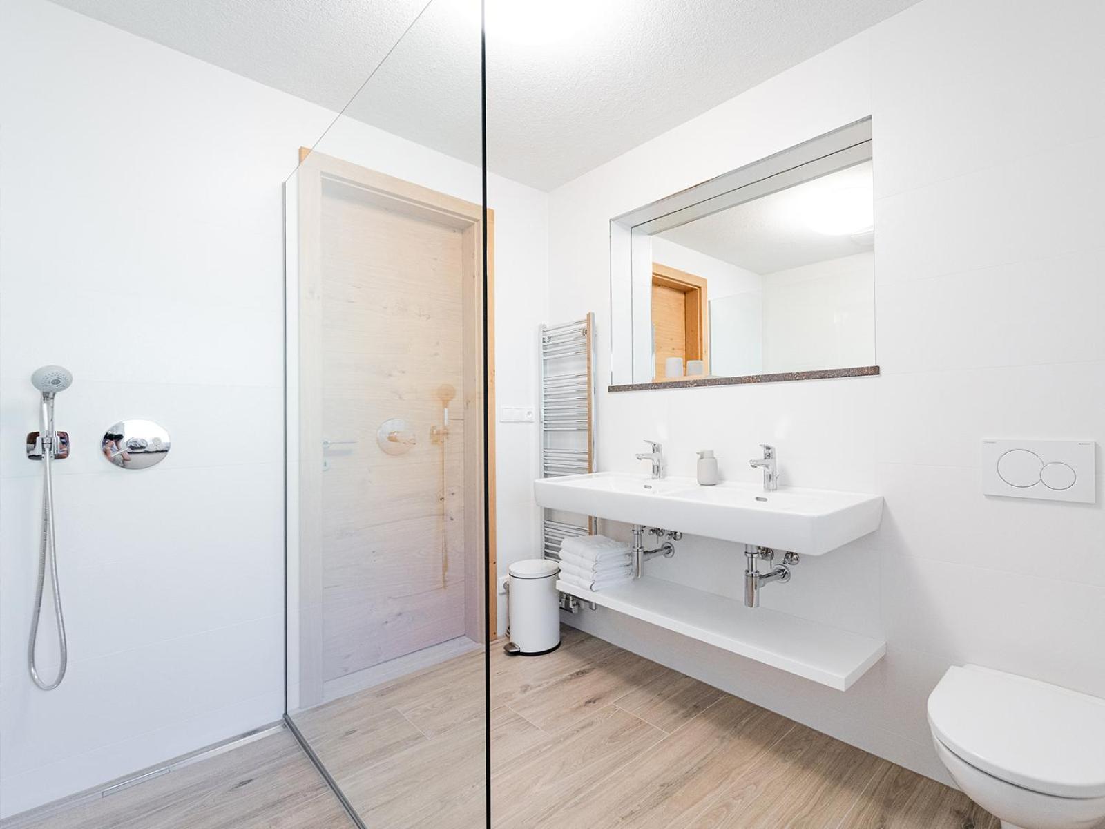 Apartmany Petruska 派克波特斯耐兹库 外观 照片